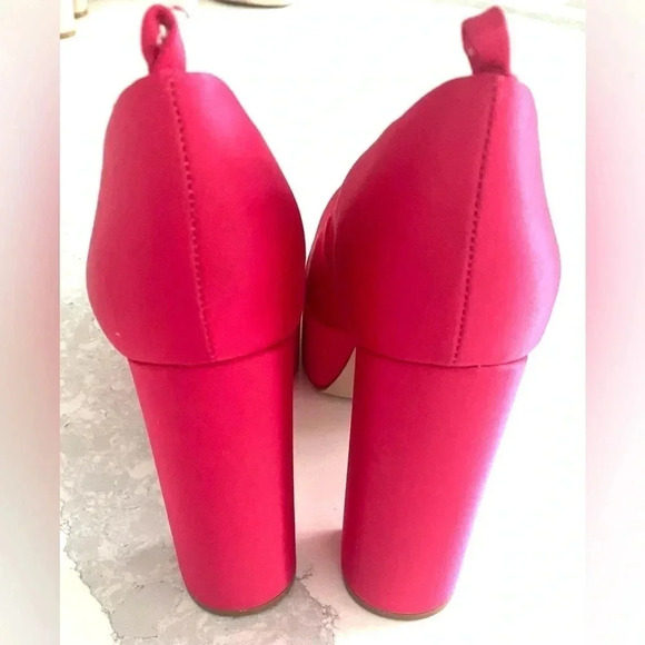 Steve Madden Artem Pump Platform Fuchsia Pink Barbie Doll GUC Women's 8.5 - Picture 6 of 8